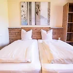 Cooee Alpin Dachstein מלון 3*