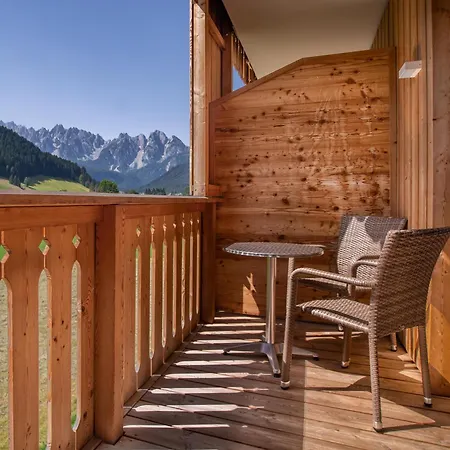 Hotel Cooee Alpin Dachstein 3*