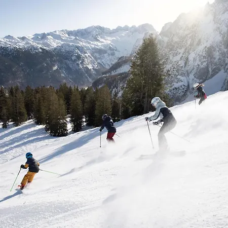 Cooee Alpin Dachstein Gosau