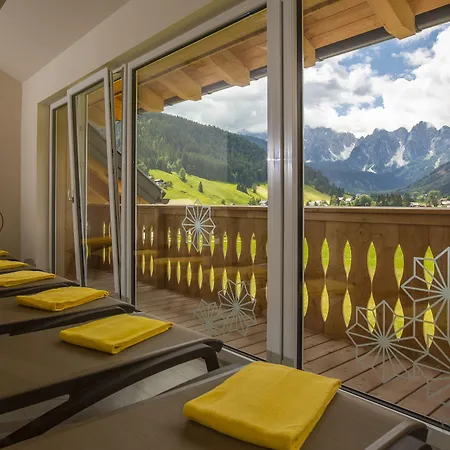 Cooee Alpin Dachstein Hotell 3*