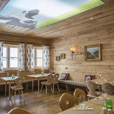 Cooee Alpin Dachstein Gosau