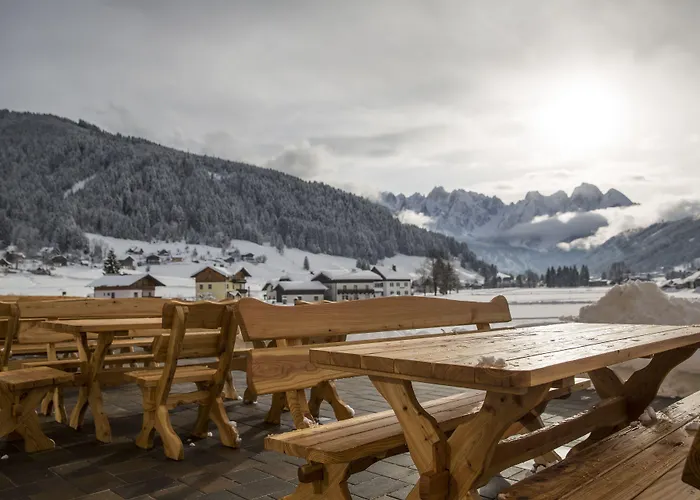 Cooee Alpin Dachstein Otel